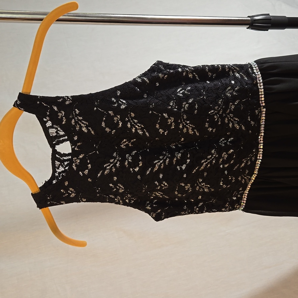 Short-long, Dillard's, Size 1, Black and Silver Rhinestone